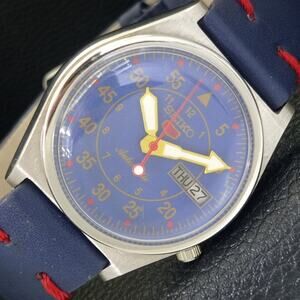 Vintage 1974 Seiko Automatic Mens Silver Watch W/daydate & Blue accents